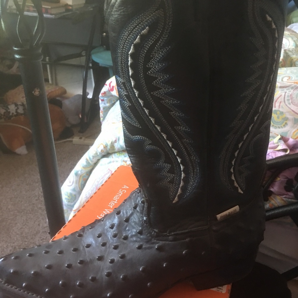 Only worn once black cowboy boots